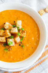 Vegetable soup with croutons