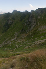 Obraz premium summer landscape of Marmarosy mountains range of Carpathian mountains on the Ukraine and Romania border