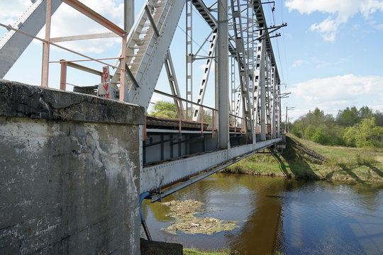 Fototapeta railroad bridge