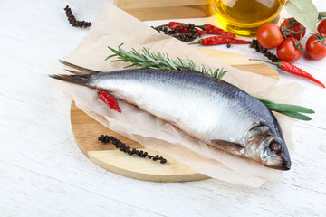 Herring with onion and rosemary