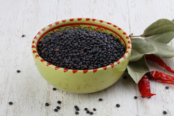 Black lentils