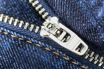 zipper © afishman64