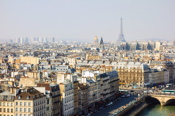 Naklejka premium The Eiffel Tower (nickname La dame de fer, the iron lady),The to