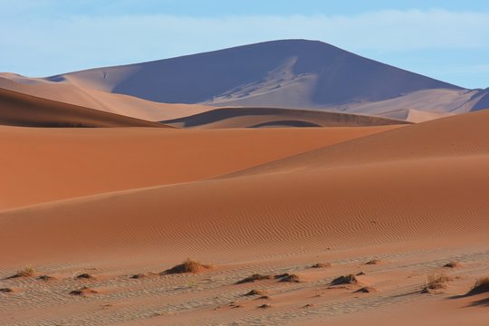 Sanddünen im Namib-Naukluft-Nationalpark