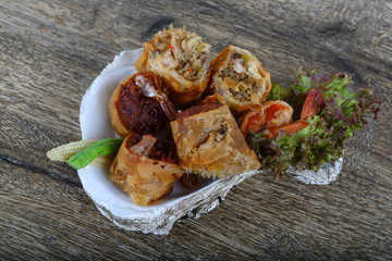 Fried spring rolls