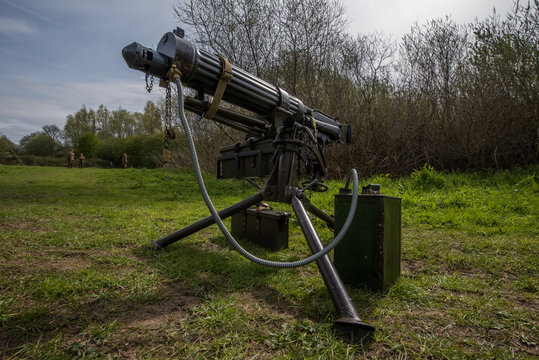 World war 1  Vickers .303 medium machine gun - fortress wales  multi-period re-enactment event at caldecot castle