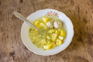 Soup with meatballs 