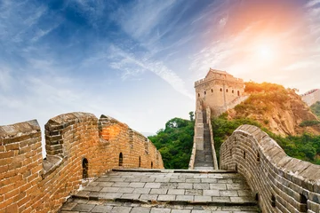 Papier Peint photo Mur chinois La magnifique Grande Muraille de Chine au coucher du soleil