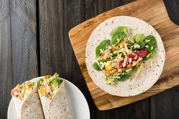 Grilled vegetables wraps