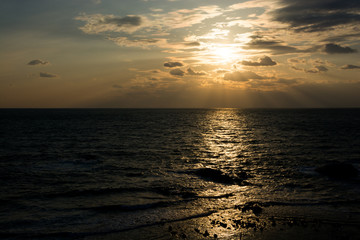 日本海の夕焼け