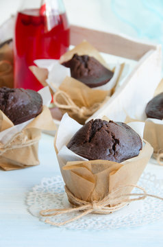 Chocolate muffins and cranberry juice