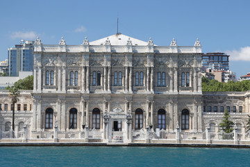 Fototapeta na wymiar Dolmabahce Palace in Istanbul, Turkey