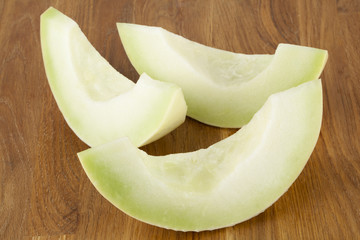 honey dew melon slices