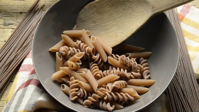 Pasta de farro Triticum