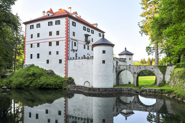 Fototapeta na wymiar Sneznik Castle, (Grad Snežnik, Schloß Schneeberg); a picturesque 13th-century castle located in Loška Dolina, Slovenia