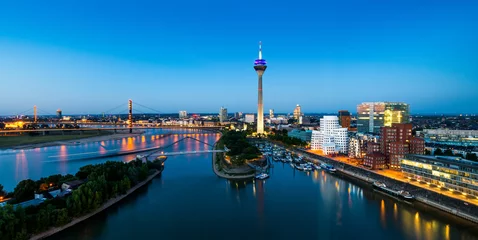 Düsseldorf © conorcrowe