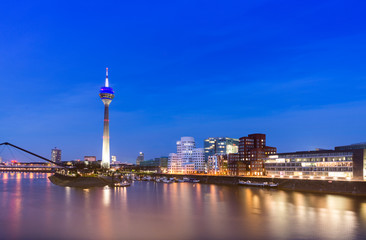 Fototapeta na wymiar Düsseldorf 