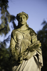 Fototapeta premium Statue auf einem Friedhof