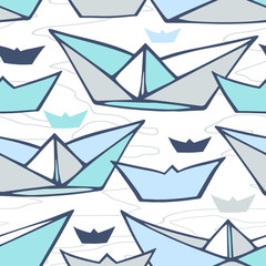 Seamless pattern with colorful paper ships