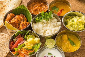インドの典型的な定食　ミールズ　 Lunch of meals south India