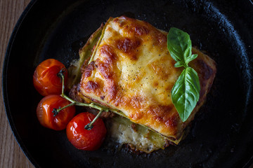 Lasagna with grilled tomatoes