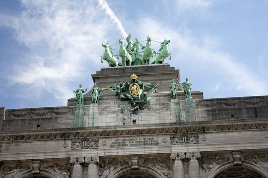 Arco del triunfo en Parque del Cincuentenario, Bruselas.