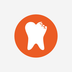 Broken tooth sign icon. Dental care symbol.