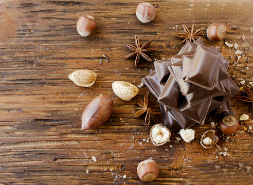 pieces of chocolate with nuts and cinnamon