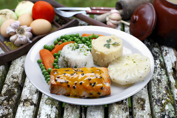Salmon with garnishes