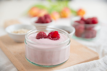 Joghurt mit Beeren