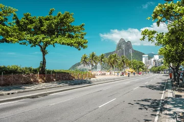 Papier Peint photo autocollant Copacabana, Rio de Janeiro, Brésil Palms on Ipanema Beach in Rio De Janeiro