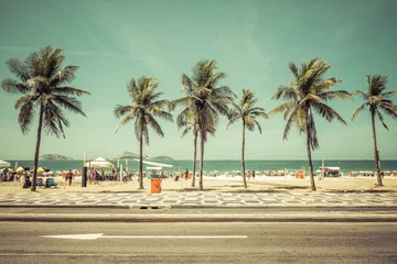 Papier Peint photo autocollant Copacabana, Rio de Janeiro, Brésil Palmiers sur la plage d& 39 Ipanema à Rio de Janeiro, Brésil