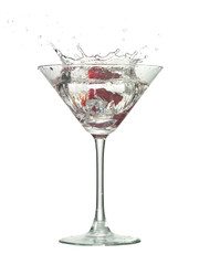 strawberry fruit splash into cocktail