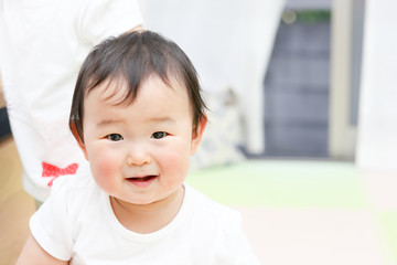 かわいい双子の赤ちゃん 日本人 アジア人 Wall Mural Beeboys かわいい双子の赤ちゃん 日本人 アジア人 Wall Mural Beeboys