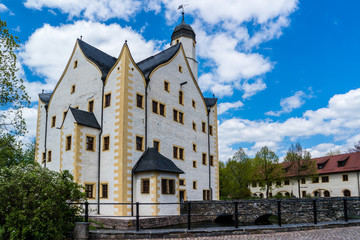Fototapeta na wymiar Wasserschloss Klaffenbach Sachsen