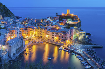 Naklejka premium Reosrt Village Vernazza, Cinque Terre, Włochy