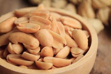 fried peanuts and salt