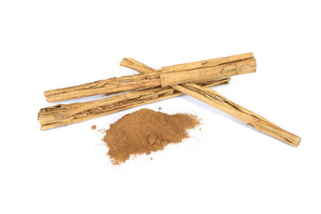 cannella intera e polvere, spezie