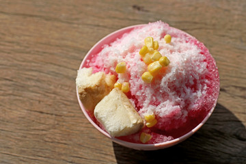 shave ice with bread sweet corns