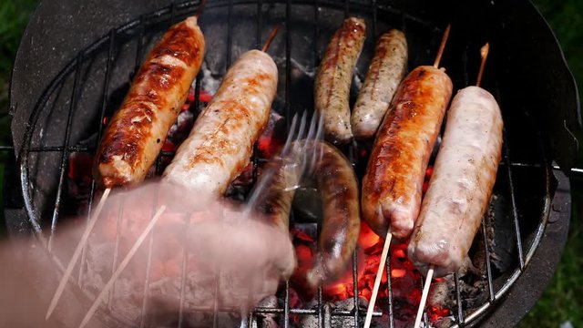 grilled sausages  time lapse