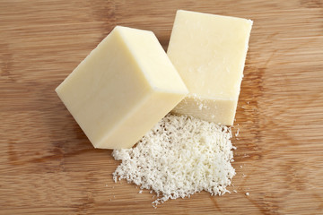 parmesan cheese chunks
