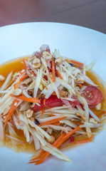 Thai spicy papaya salad