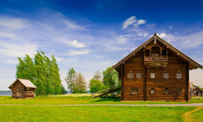 Fototapeta na wymiar Kizhi. wooden hut landscape!