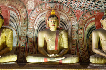 Tempelhöhle von Dambulla