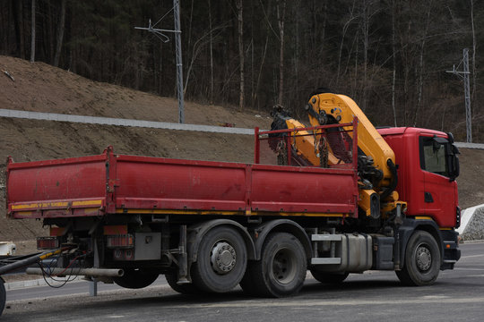 camion trasporto verdura frutta frigo autostrada 