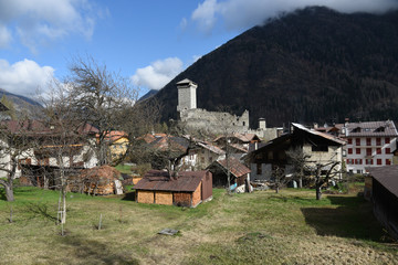 paese di montagna 