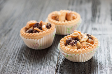 Maple Caramel Cashew Nut Tarts