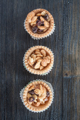 Obraz na płótnie Canvas Maple Caramel Cashew Nut Tarts