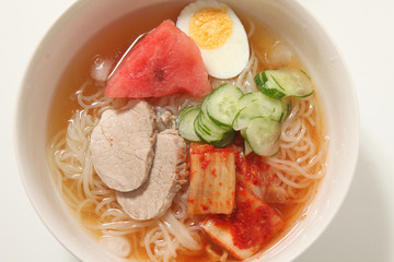冷麺