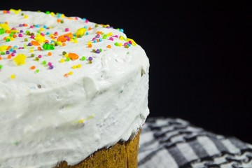  powder on Easter cake